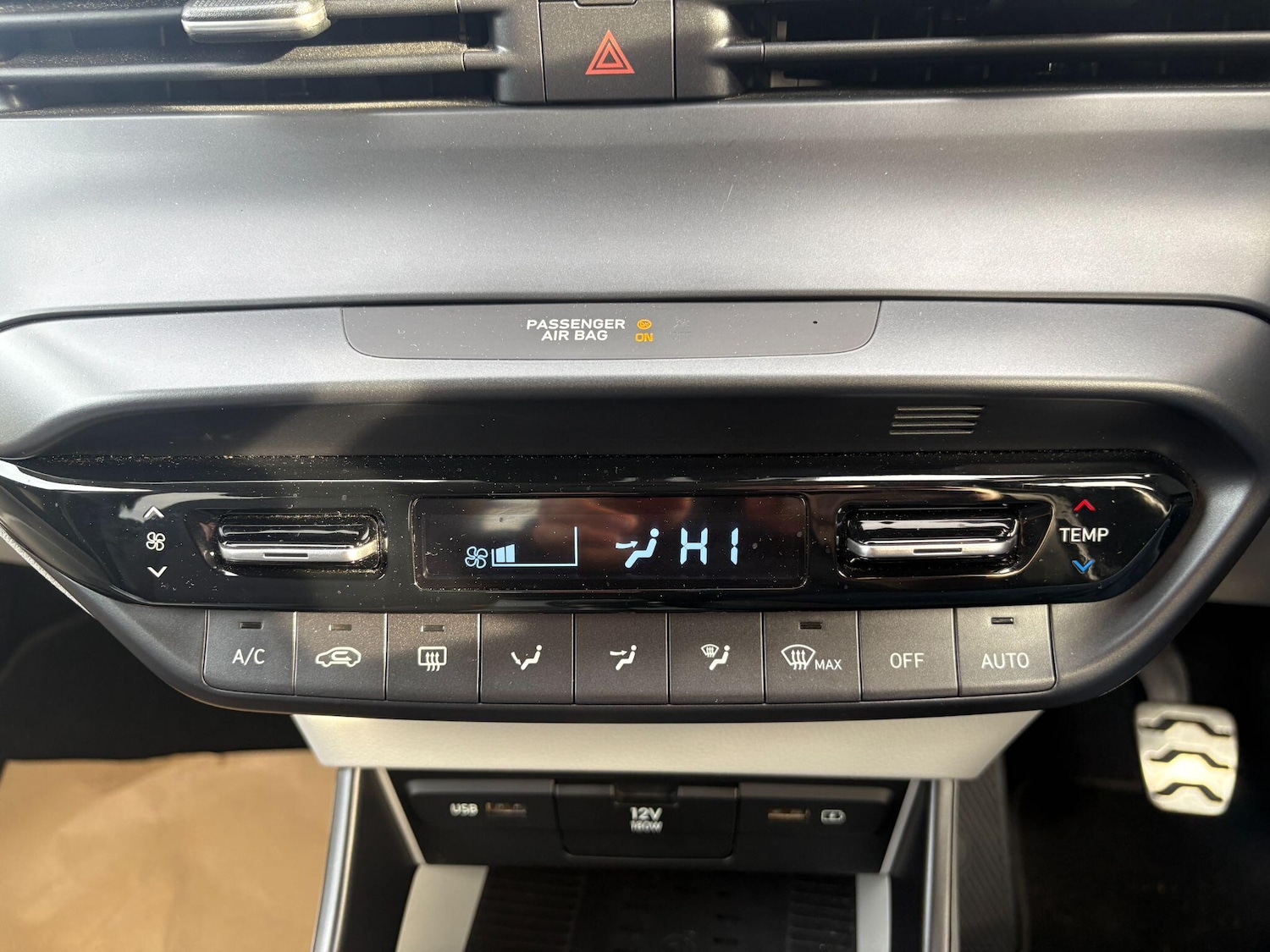 Used Hyundai BAYON 2022 for sale - 76499580: Photo 24