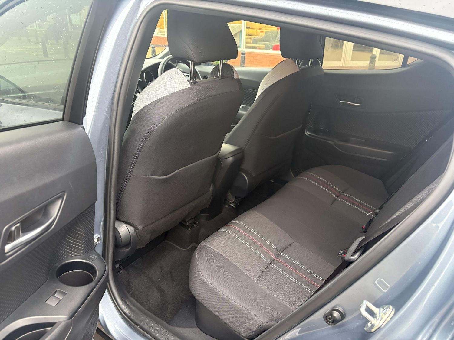 Used Toyota C-HR for sale - 77229660: Photo 11