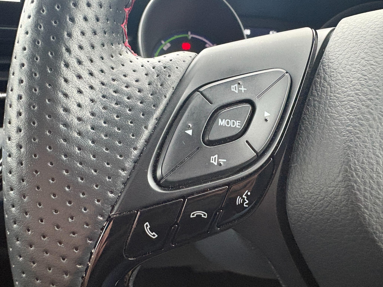 Used Toyota C-HR for sale - 77229660: Photo 20