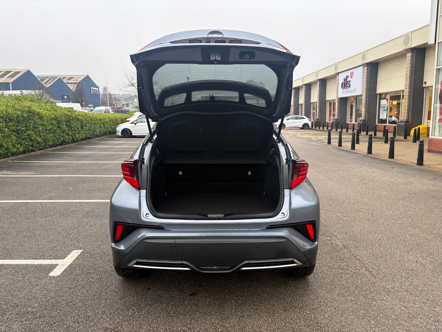 Used Toyota C-HR for sale - 77229660: Photo 9