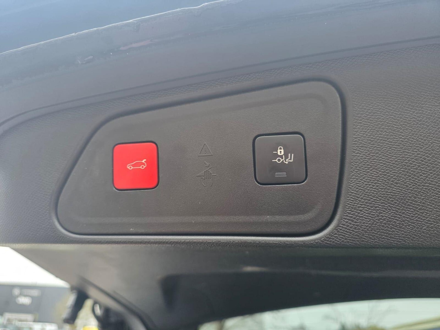 Used Peugeot 3008 2022 for sale - 76689813: Photo 16