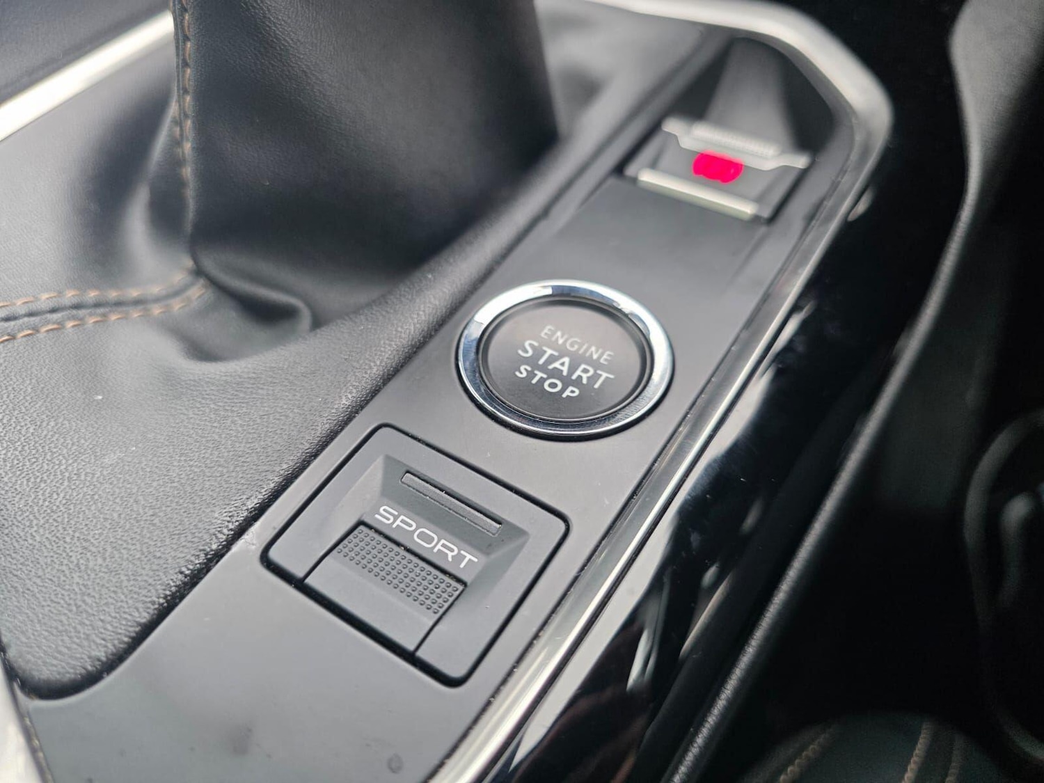 Used Peugeot 3008 2022 for sale - 76689813: Photo 9