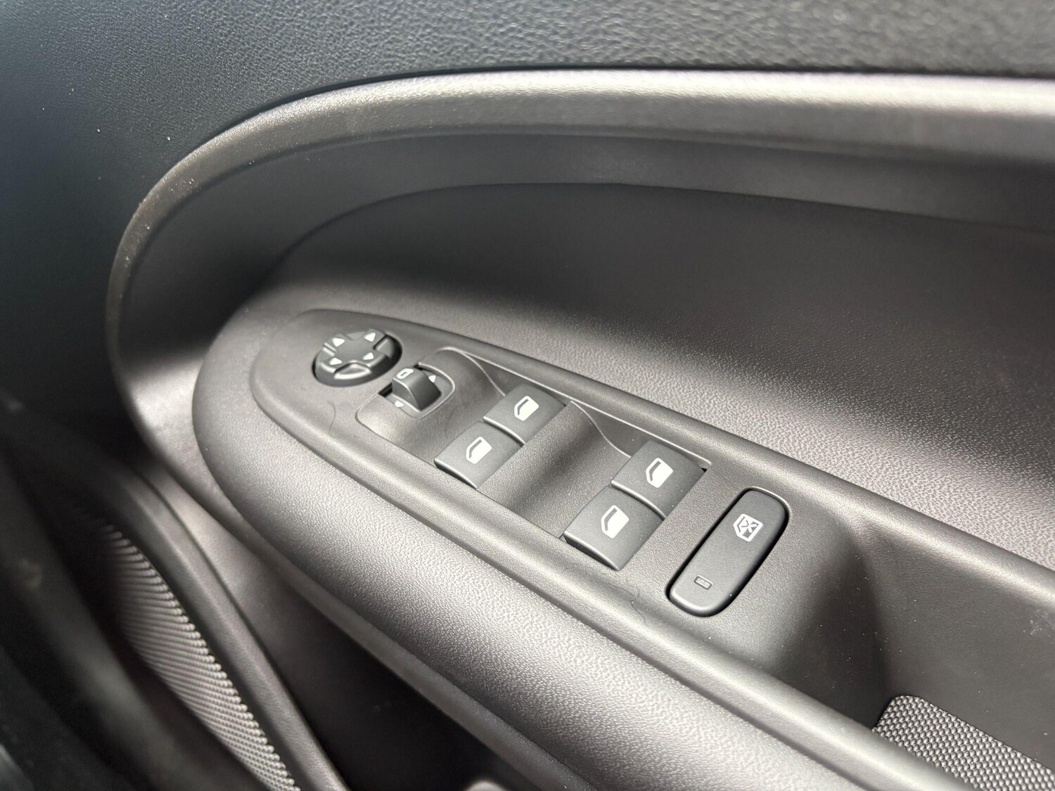 Used Jeep Avenger 2025 for sale - 76247784: Photo 17