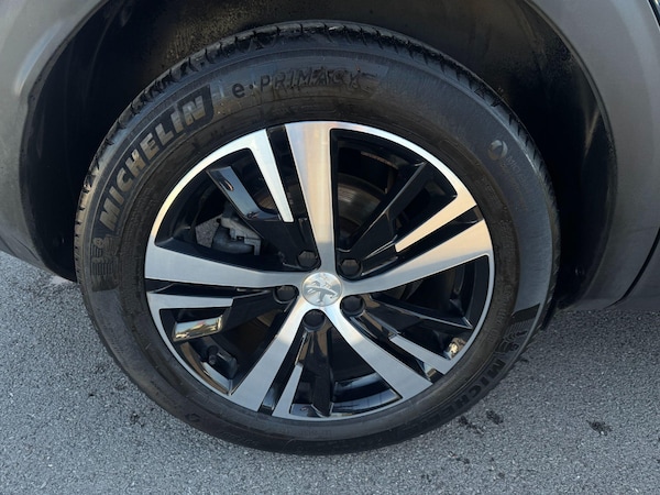 Used Peugeot 3008 2023 for sale - 76175252: Photo 8