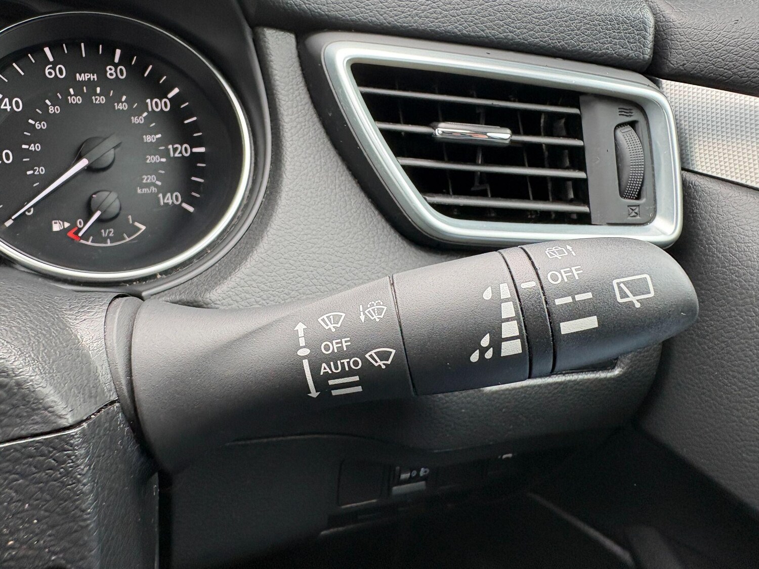 Used Nissan Qashqai 2018 for sale - 77524456: Photo 20