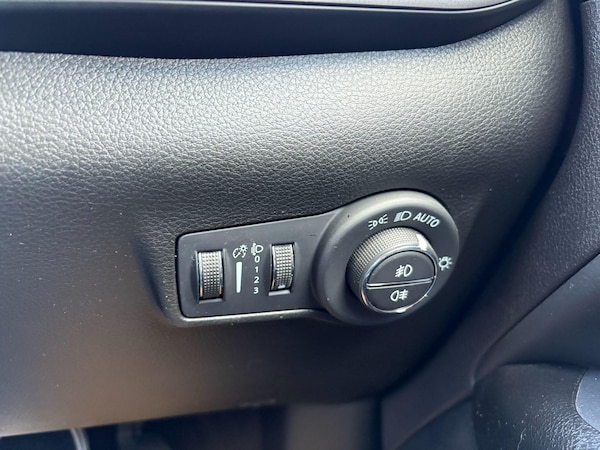 Used Jeep Compass 2023 for sale - 76083804: Photo 23