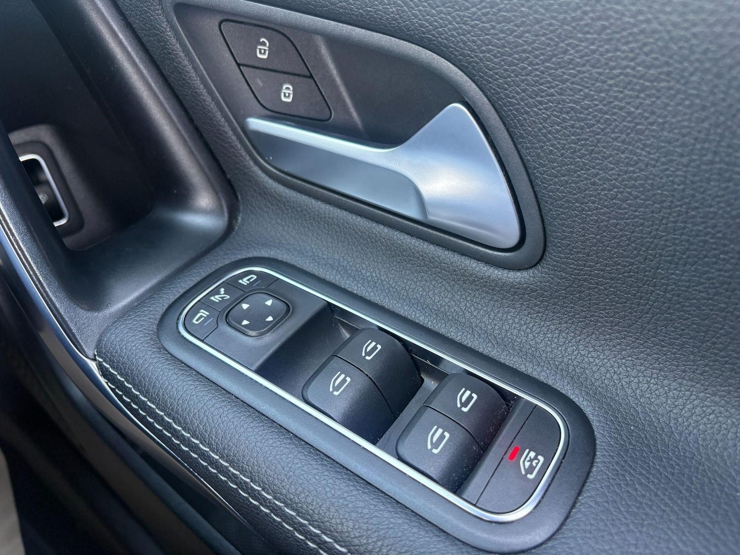 Used Mercedes-Benz CLA for sale - 77956929: Photo 14