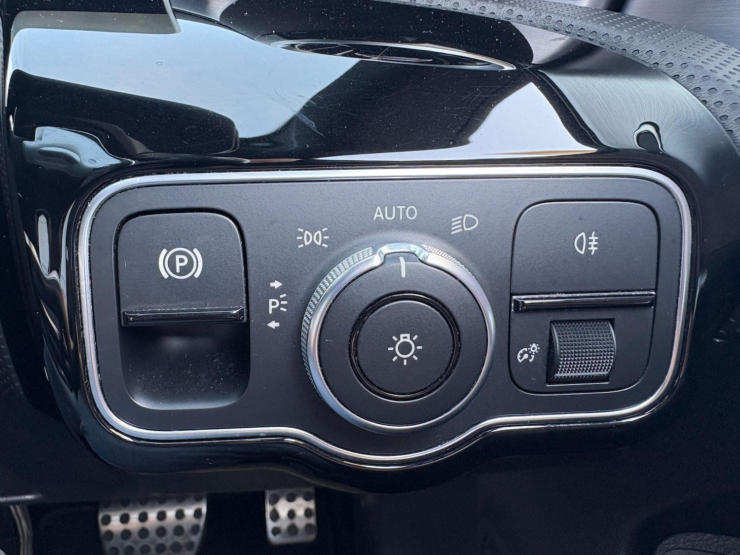 Used Mercedes-Benz CLA for sale - 77956929: Photo 16