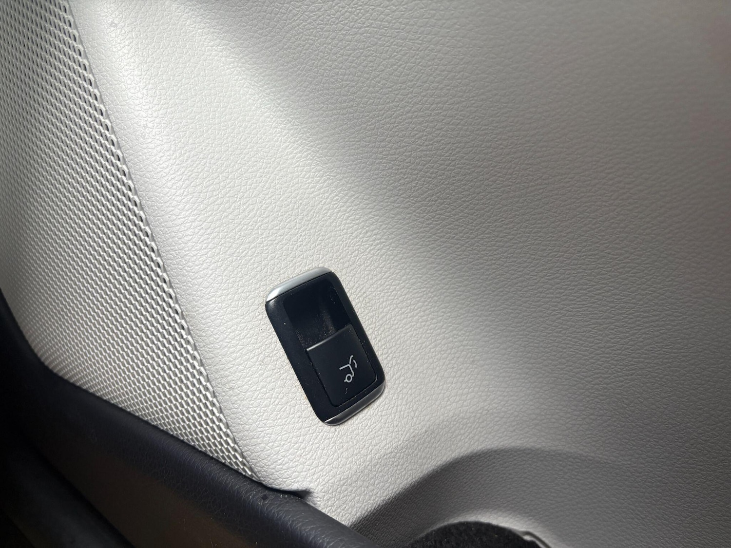 Used Mercedes-Benz GLA 2018 for sale - 76539137: Photo 19