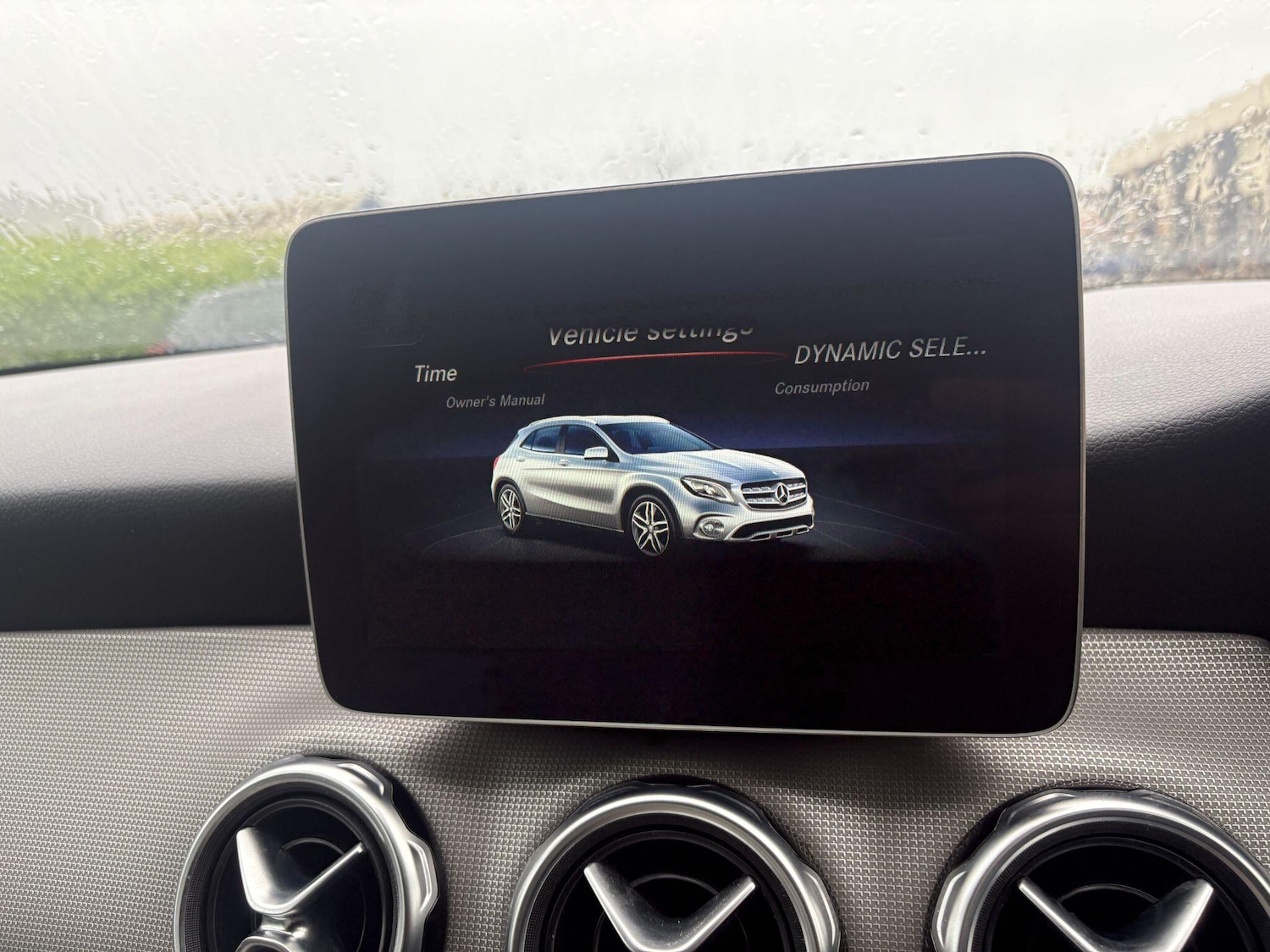 Used Mercedes-Benz GLA 2018 for sale - 76539137: Photo 28