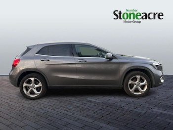 Used Mercedes-Benz GLA 2018 for sale - 76539137: Photo