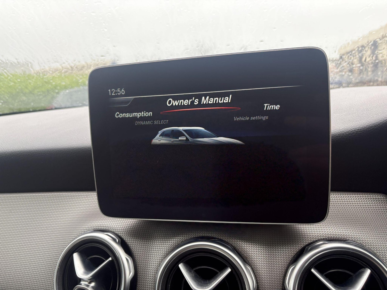 Used Mercedes-Benz GLA 2018 for sale - 76539137: Photo 31