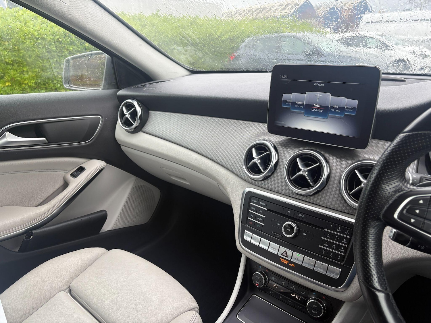 Used Mercedes-Benz GLA 2018 for sale - 76539137: Photo 36