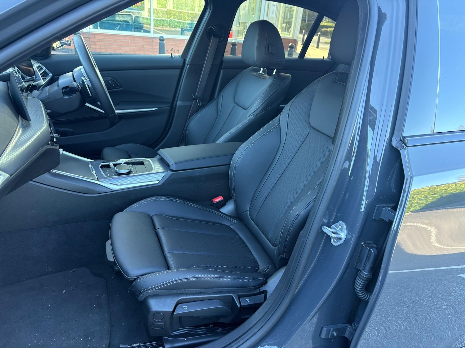 Used BMW 3 Series 2025 for sale - 76633081: Photo 16