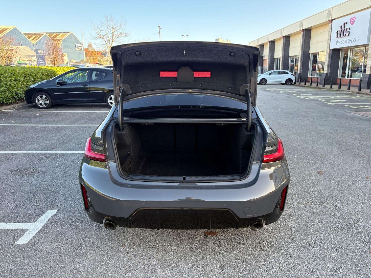 Used BMW 3 Series 2025 for sale - 76633081: Photo 9