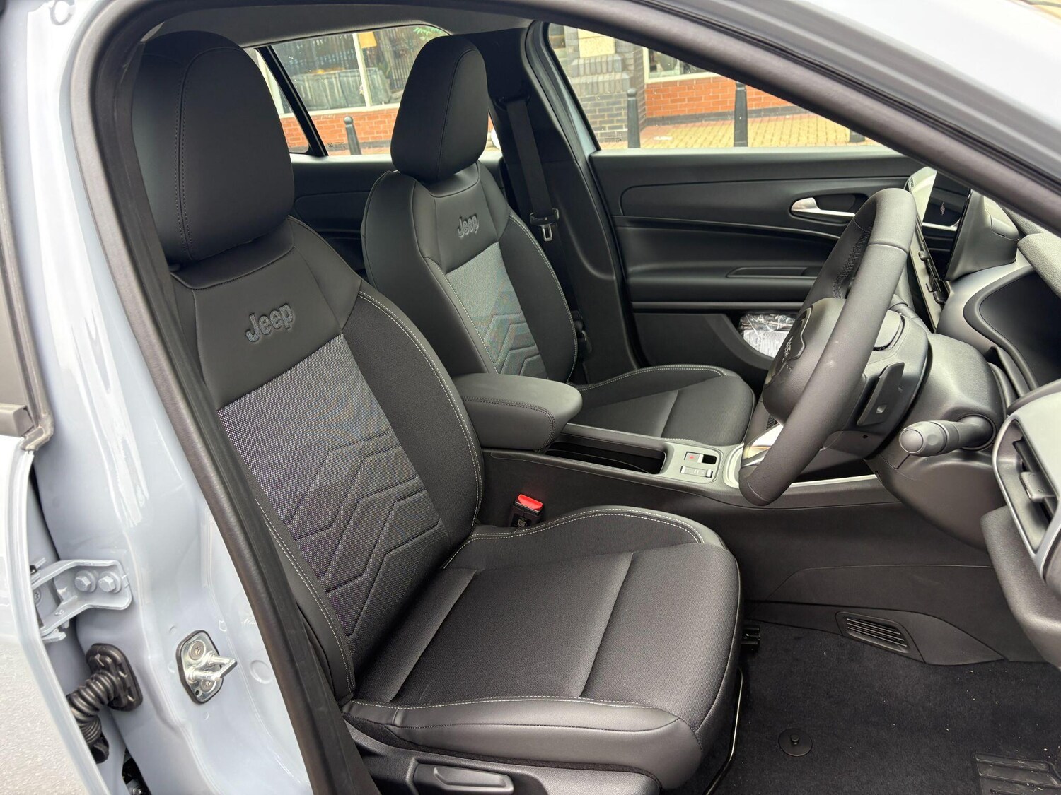 Used Jeep Avenger 2025 for sale - 76247660: Photo 15