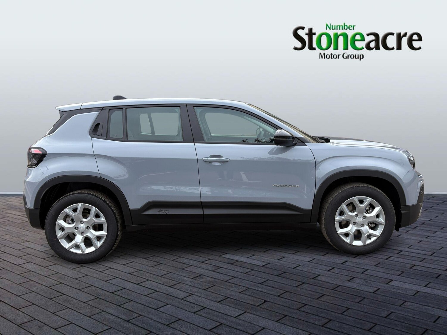 Used Jeep Avenger 2025 for sale - 76247660: Photo 2