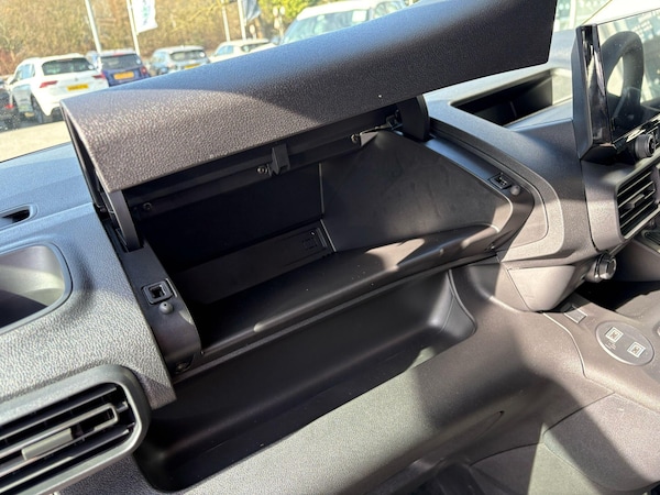 Used Citroen Berlingo 2024 for sale - 74057820: Photo 10