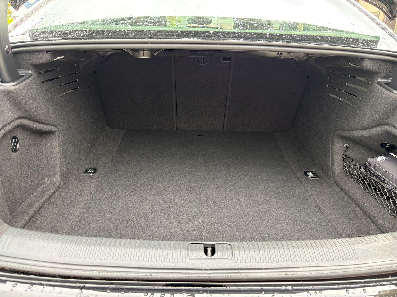Vehicle 33