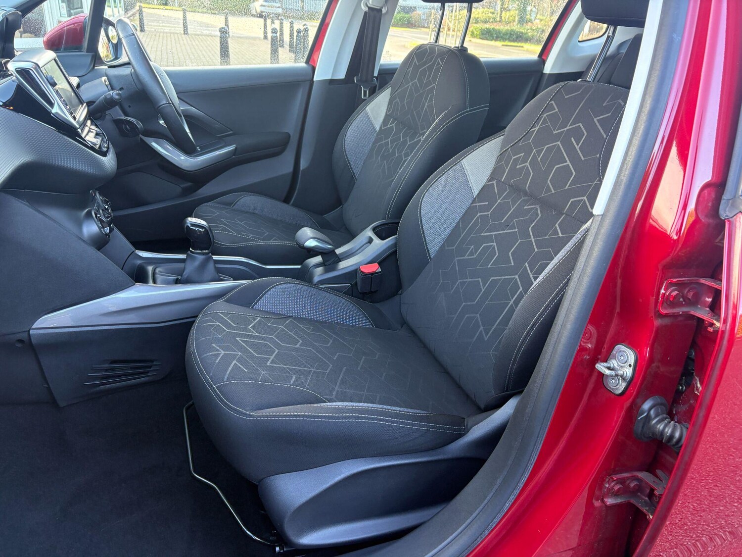 Used Peugeot 2008 2019 for sale - 77376351: Photo 14