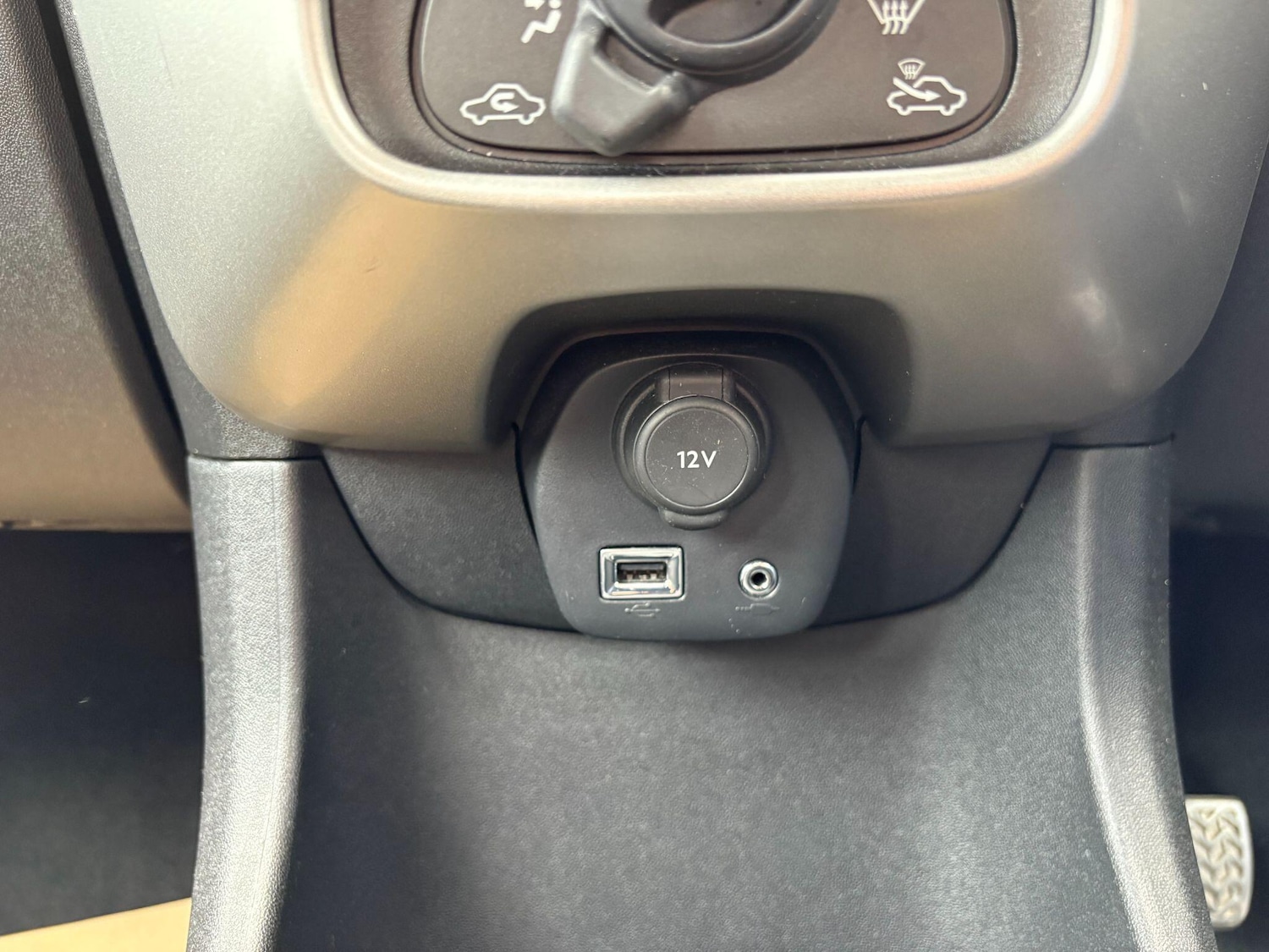 Vehicle 27