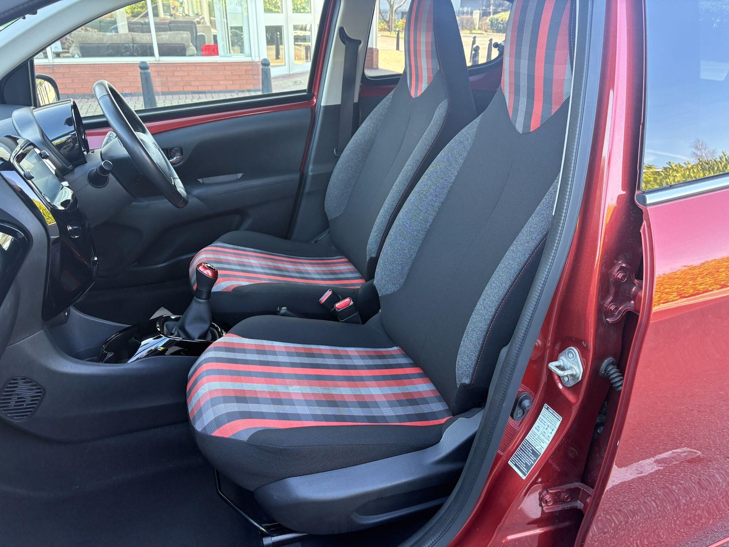 Used Peugeot 108 2021 for sale - 77957669: Photo 14