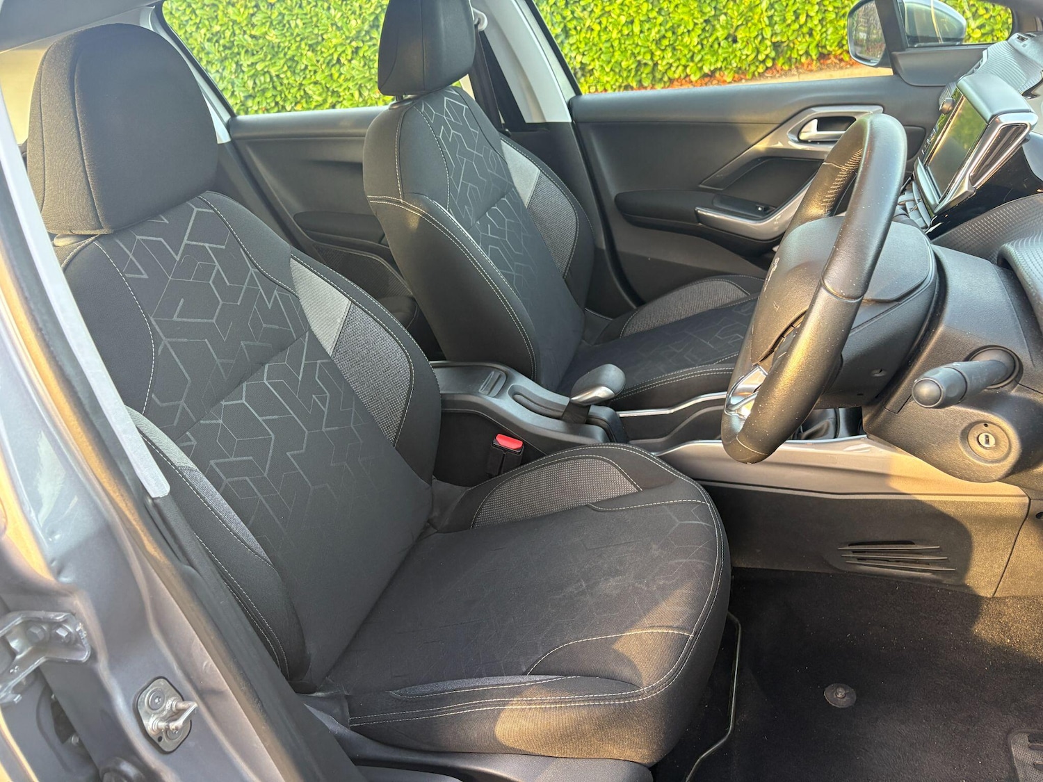 Used Peugeot 2008 2019 for sale - 76573198: Photo 15