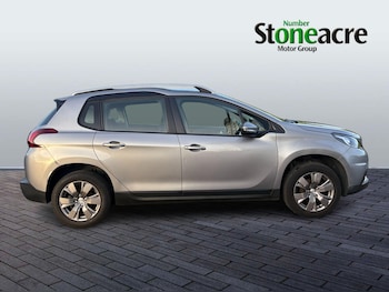 Used Peugeot 2008 2019 for sale - 76573198: Photo