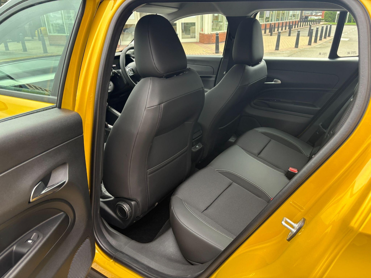 Used Jeep Avenger 2025 for sale - 76247847: Photo 11