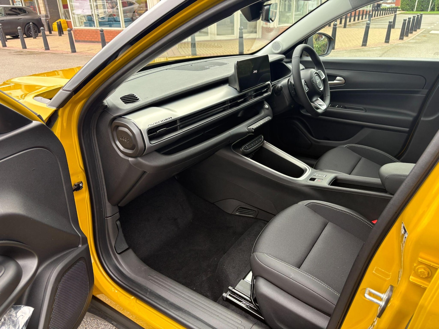 Used Jeep Avenger 2025 for sale - 76247847: Photo 13