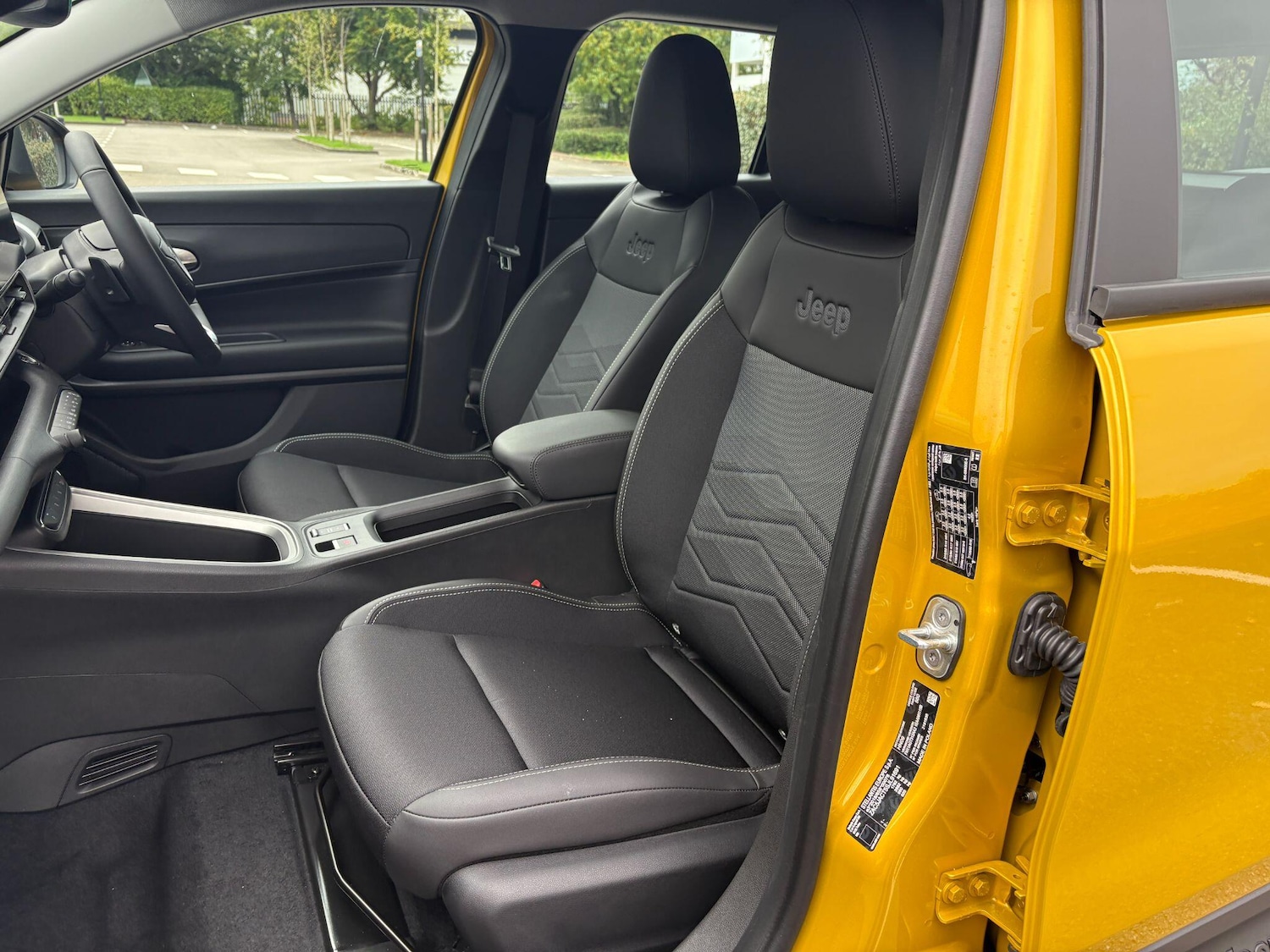 Used Jeep Avenger 2025 for sale - 76247847: Photo 14