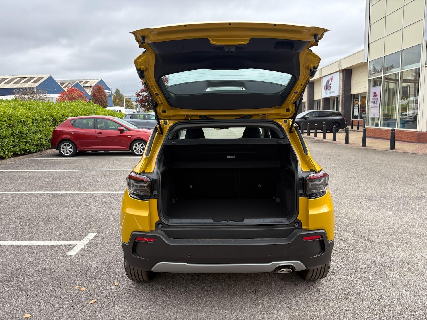 Used Jeep Avenger 2025 for sale - 76247847: Photo 9