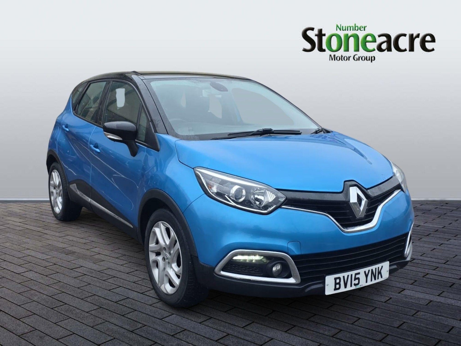 Used Renault Captur 2015 for sale - 76690048: Photo 1