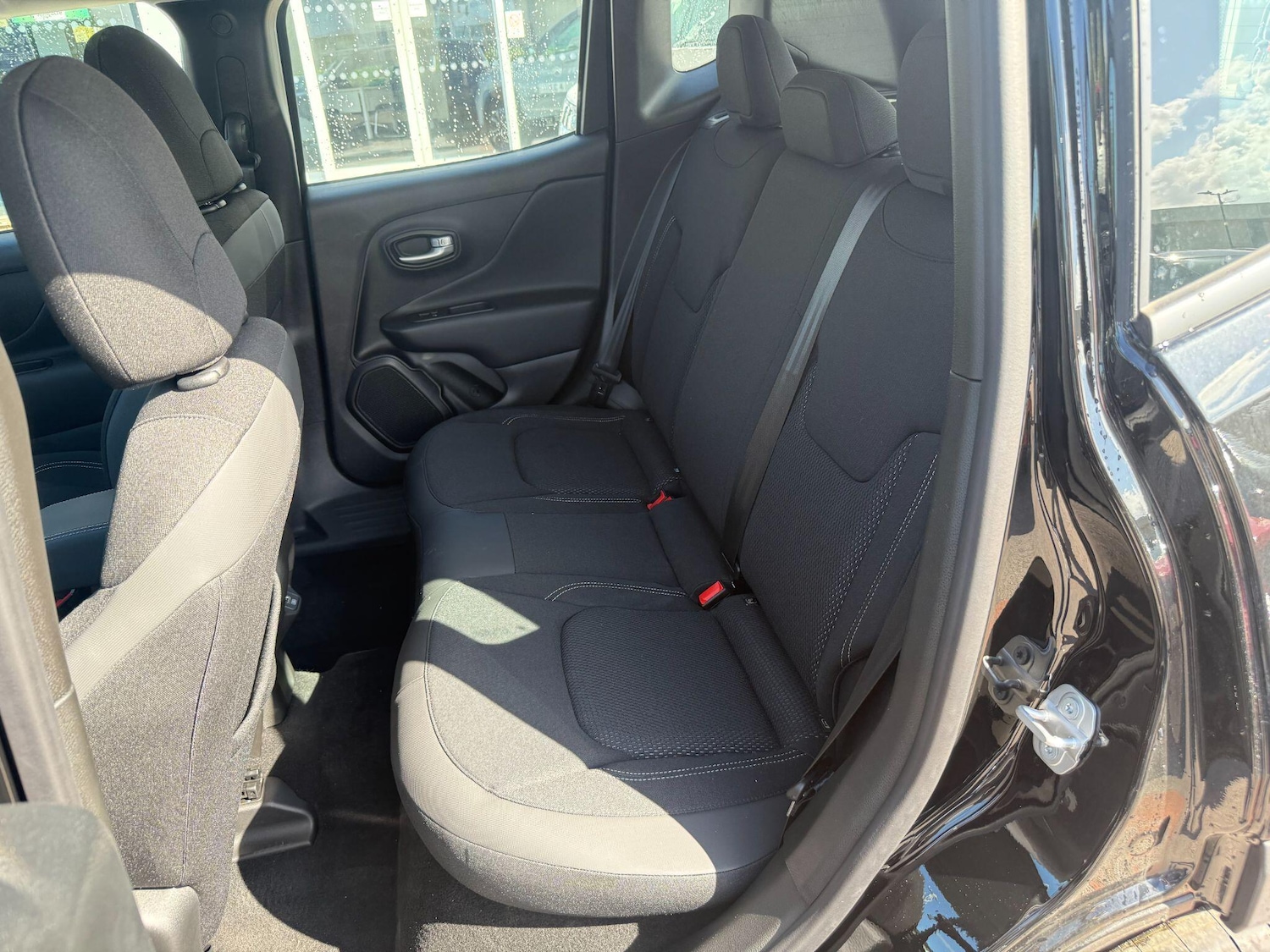 Used Jeep Renegade 2025 for sale - 76573564: Photo 14