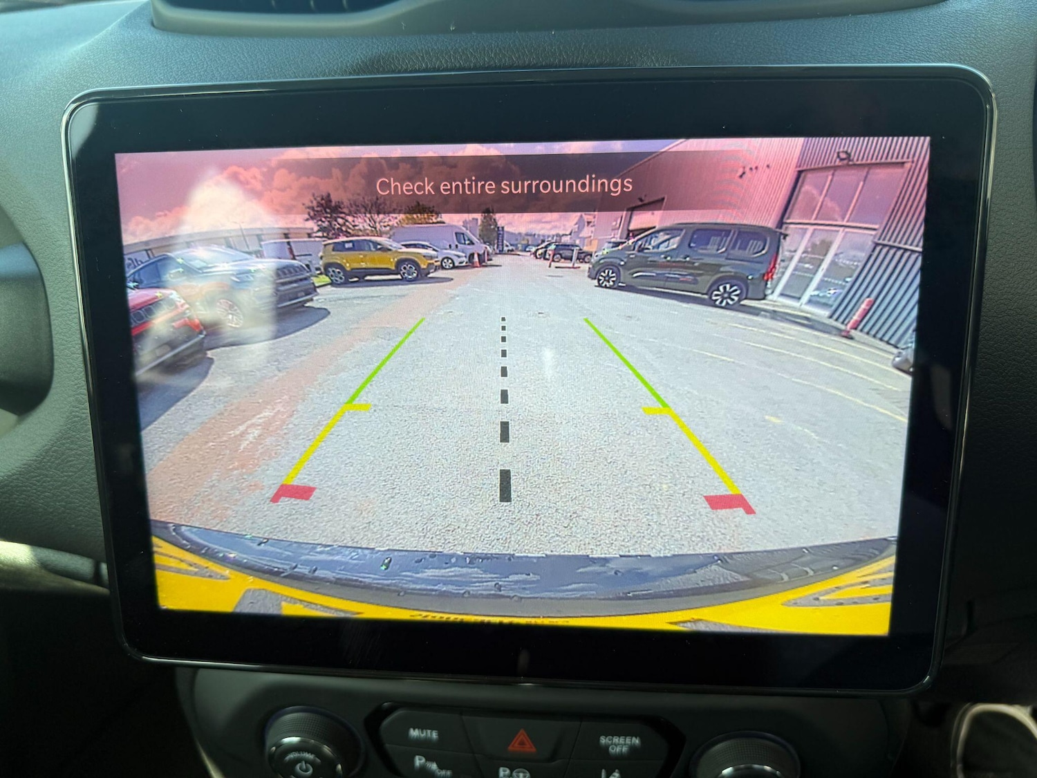 Used Jeep Renegade 2025 for sale - 76573564: Photo 23