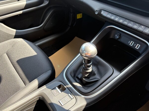 Used Jeep Avenger 2025 for sale - 74738083: Photo 32