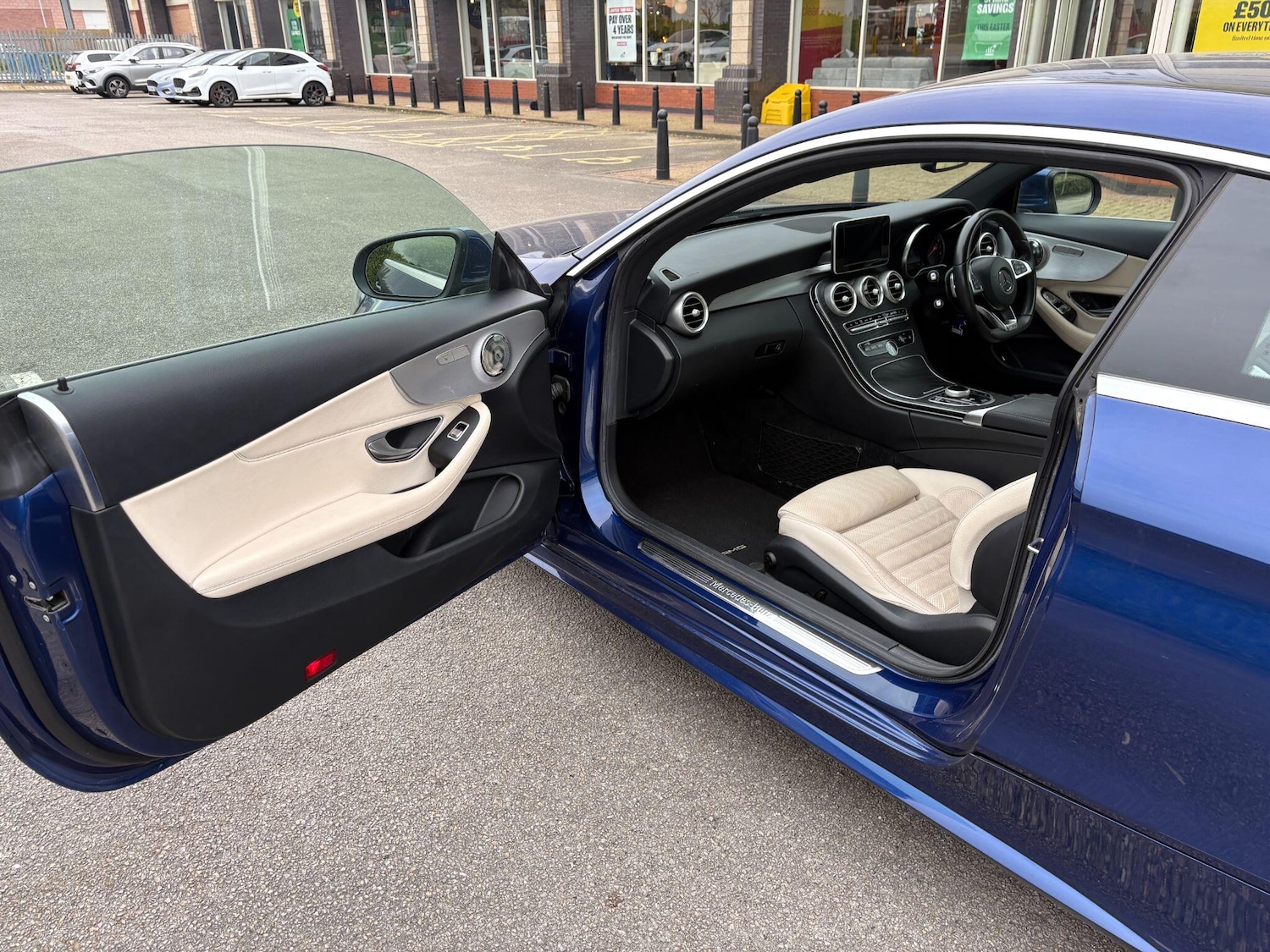 Used Mercedes-Benz C Class 2018 for sale - 78205329: Photo 10