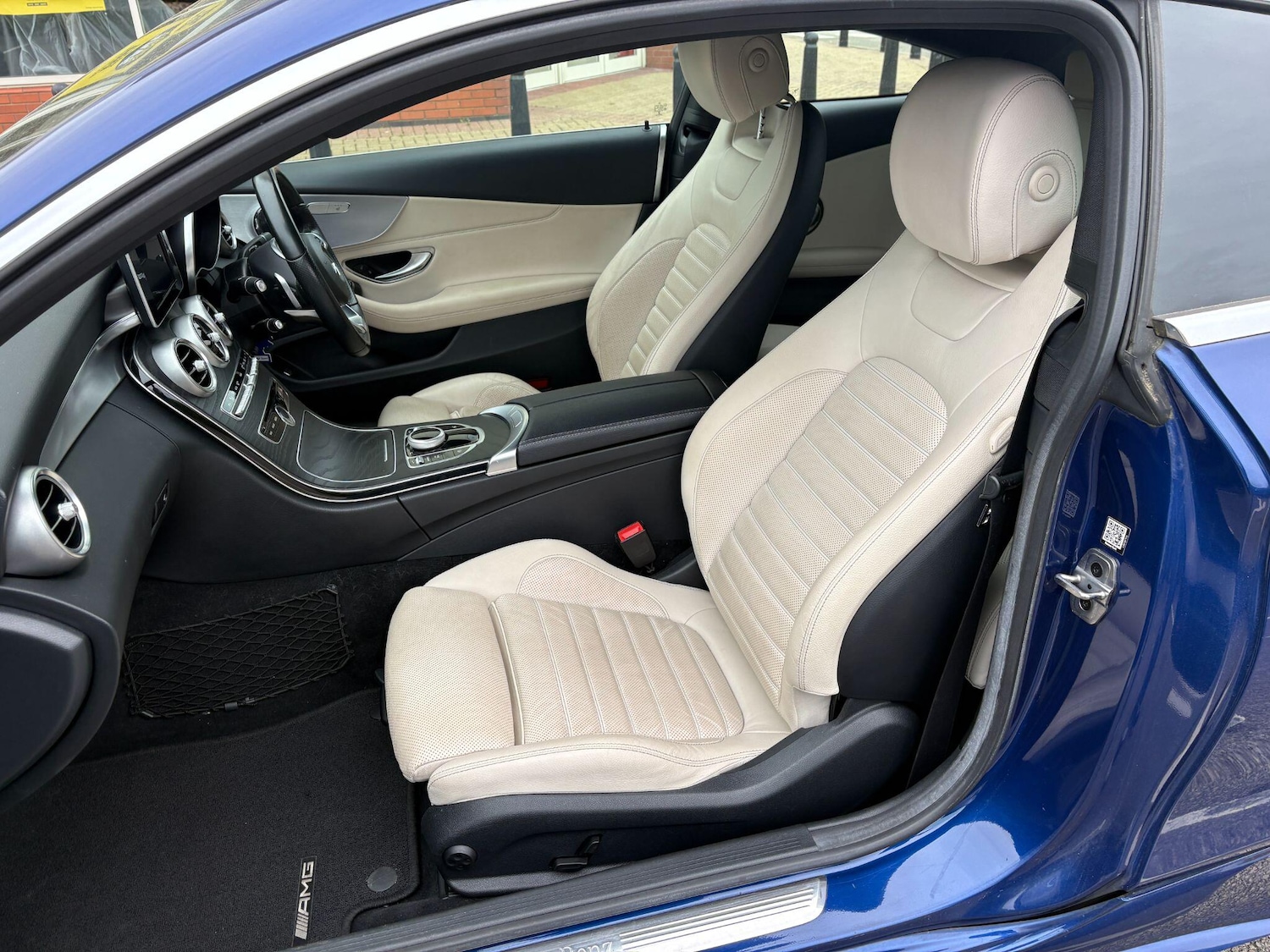 Used Mercedes-Benz C Class 2018 for sale - 78205329: Photo 12