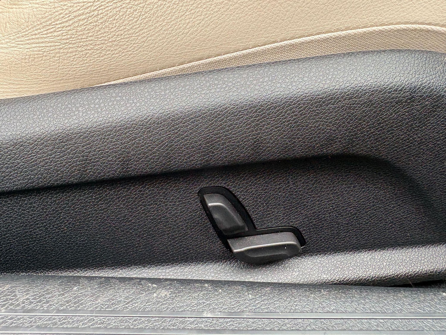 Used Mercedes-Benz C Class 2018 for sale - 78205329: Photo 15