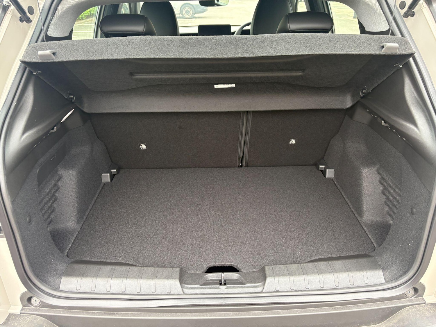 Used Jeep Avenger 2025 for sale - 76247695: Photo 10