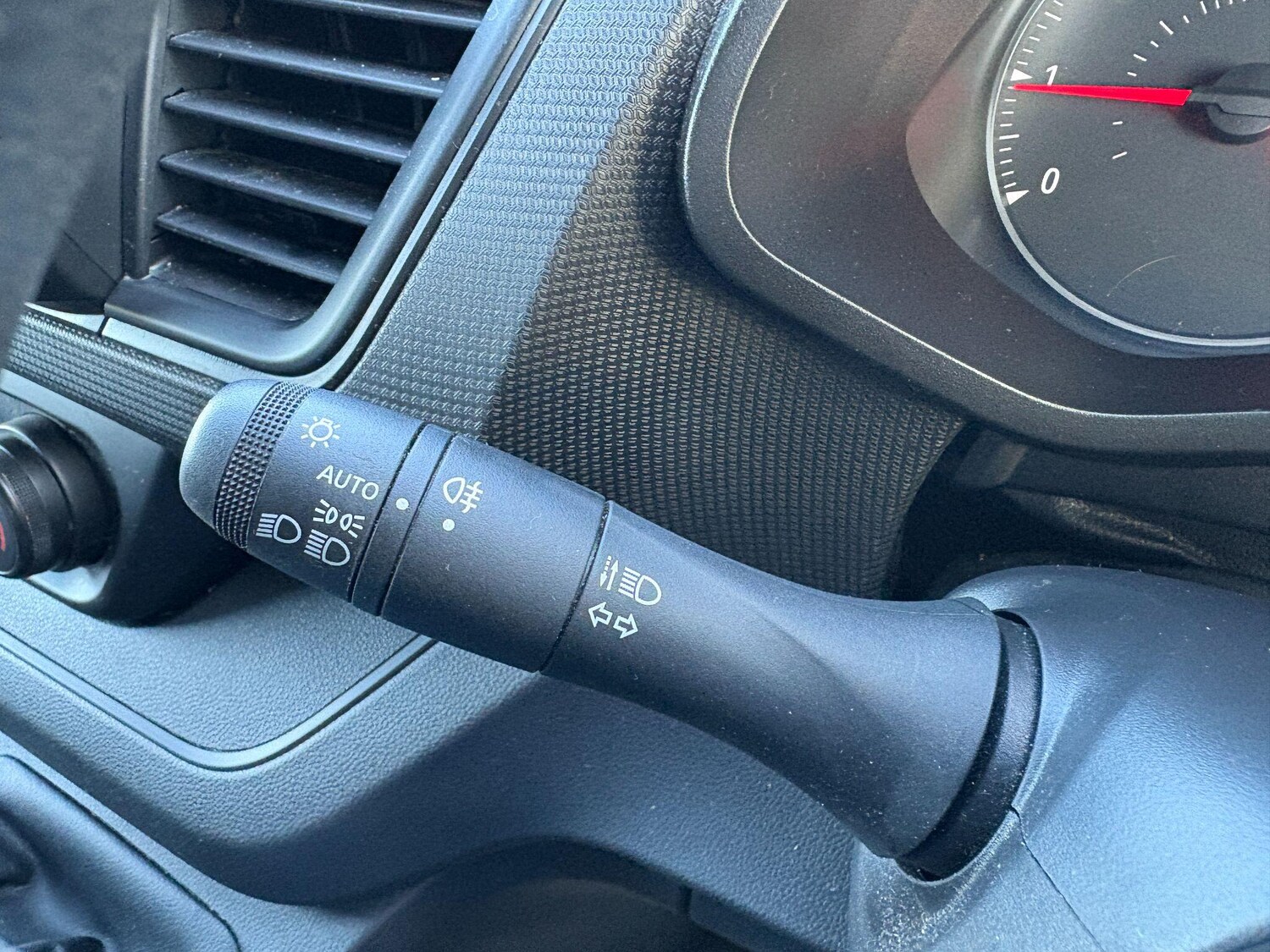 Used Renault Trafic 2023 for sale - 76633265: Photo 20