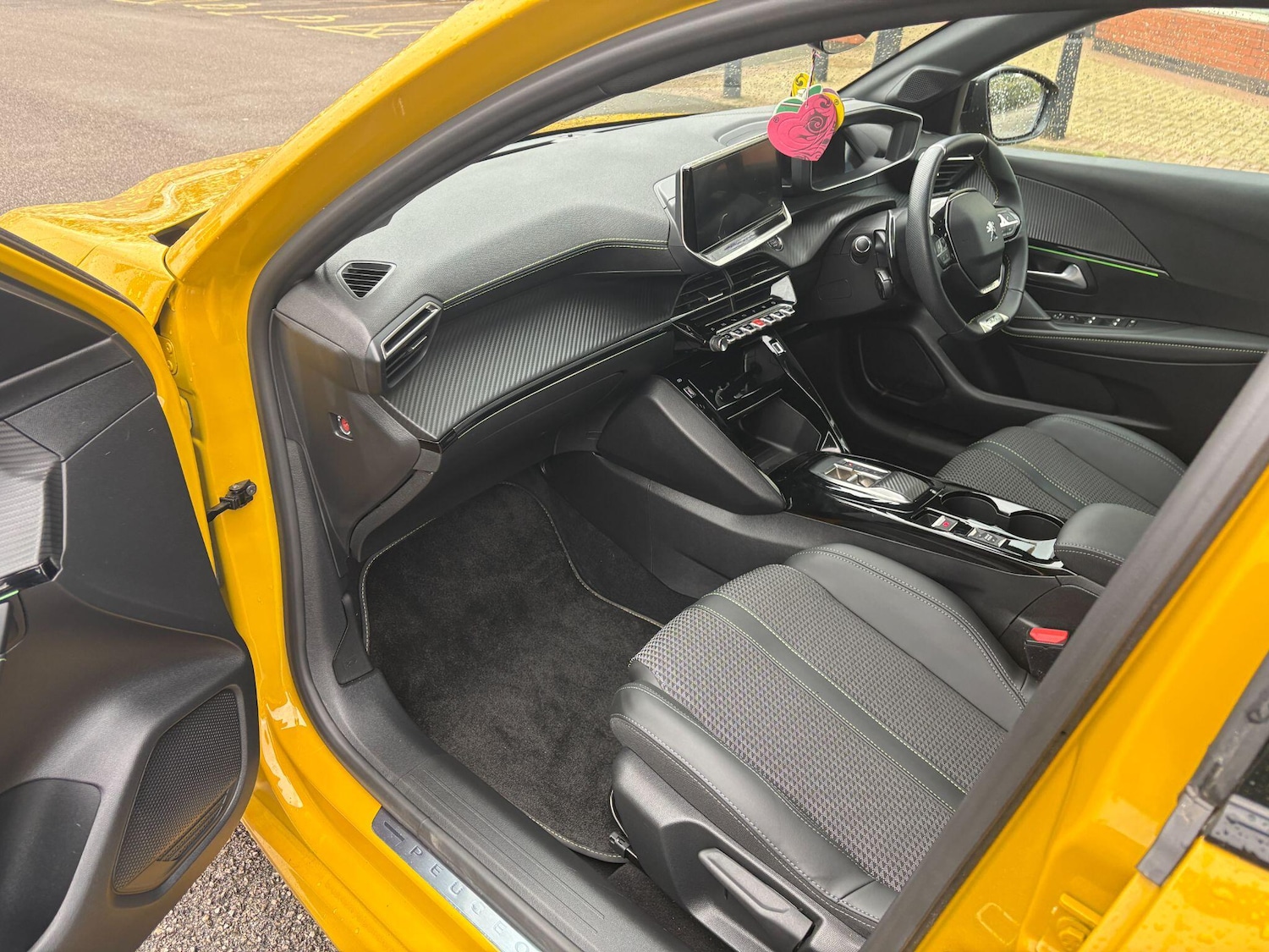 Used Peugeot 208 2023 for sale - 78203736: Photo 13