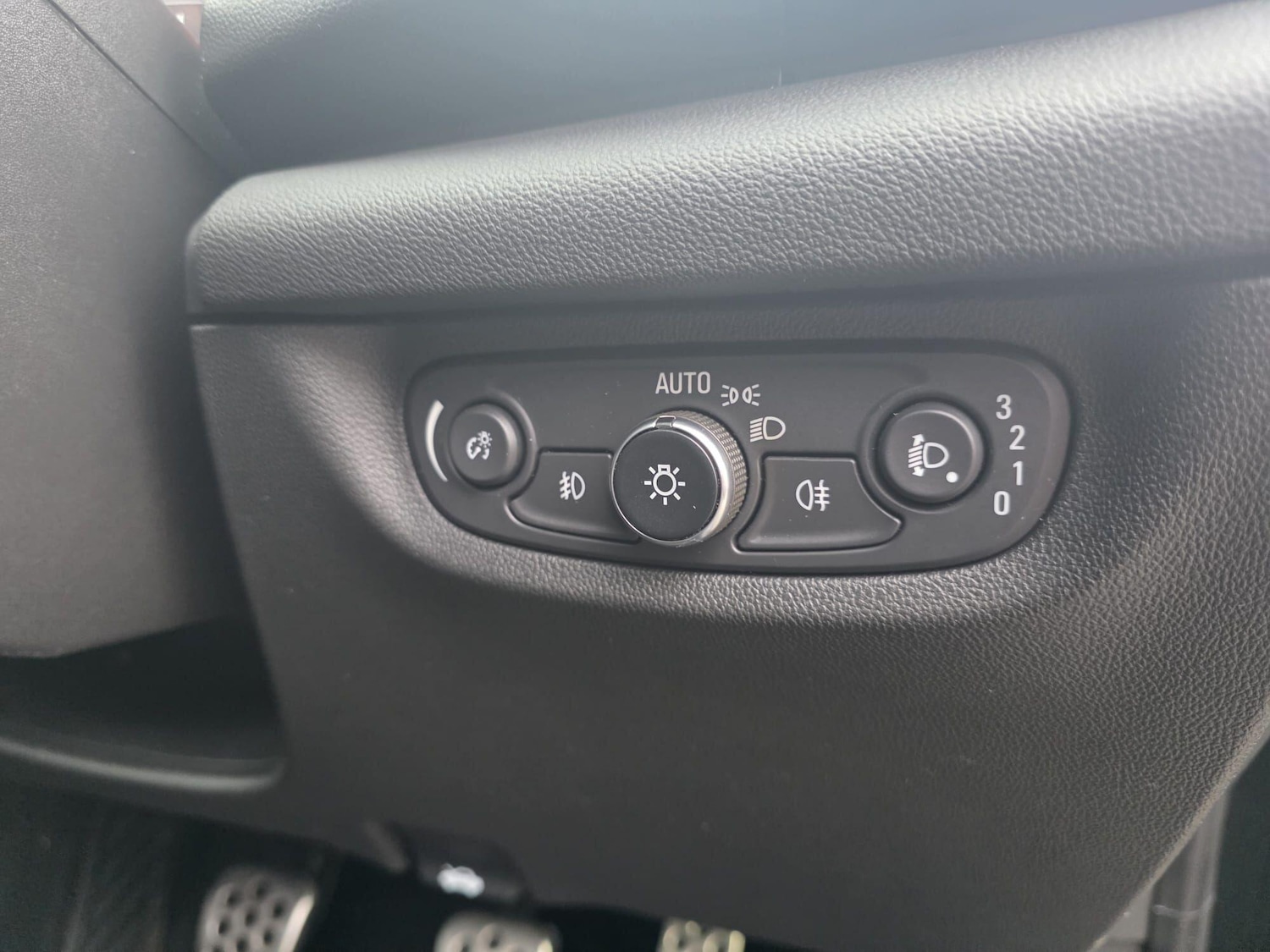 Used Vauxhall Insignia 2019 for sale - 77279879: Photo 19