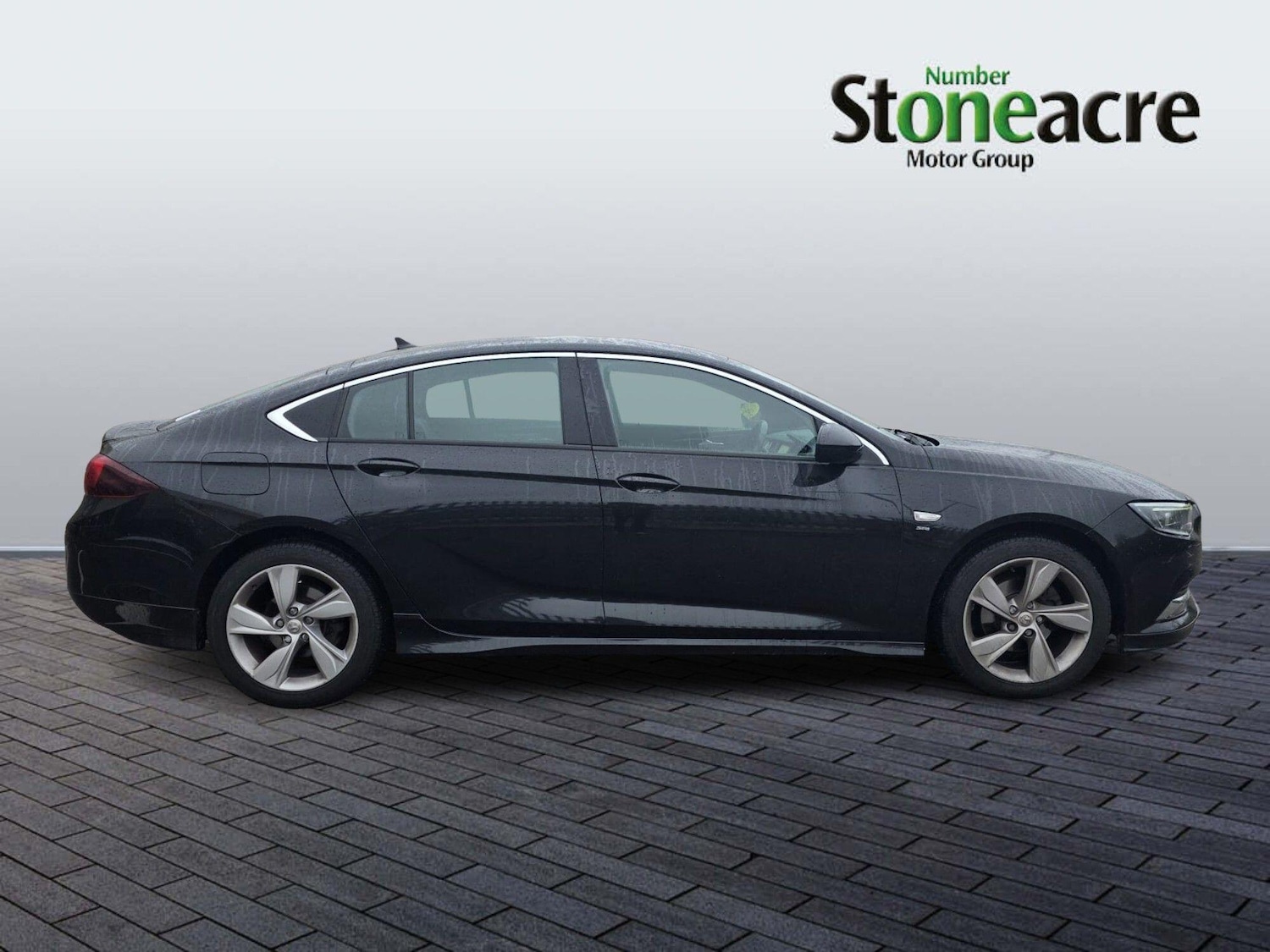 Used Vauxhall Insignia 2019 for sale - 77279879: Photo 2