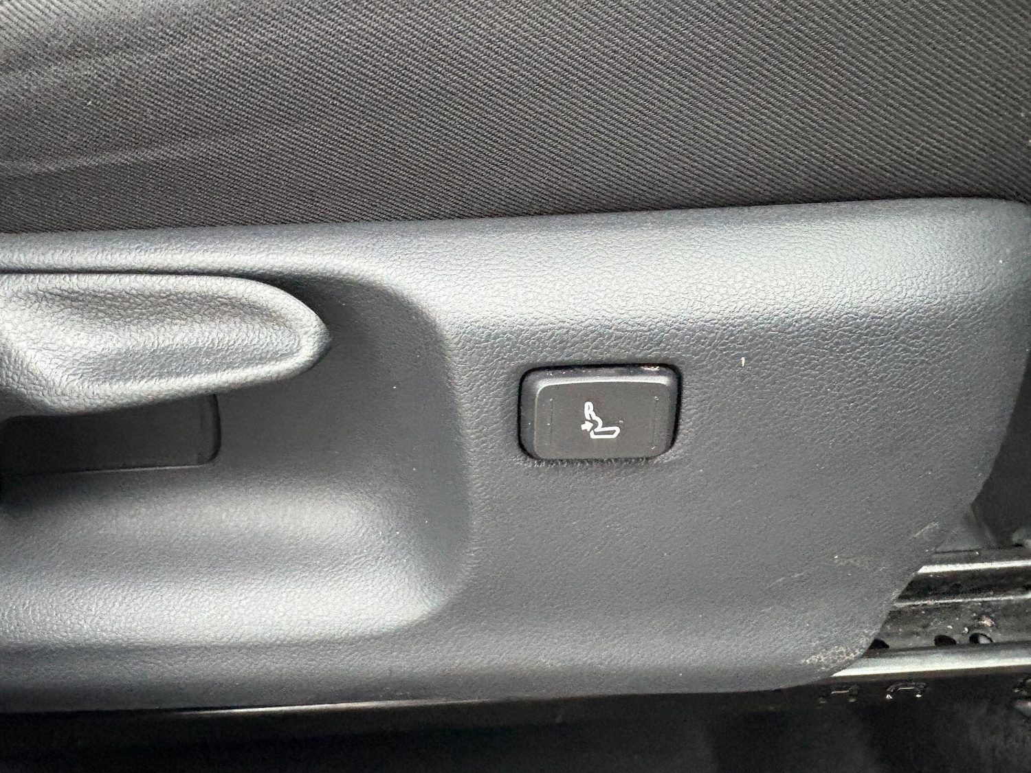 Used Toyota Yaris Cross for sale - 77230091: Photo 17