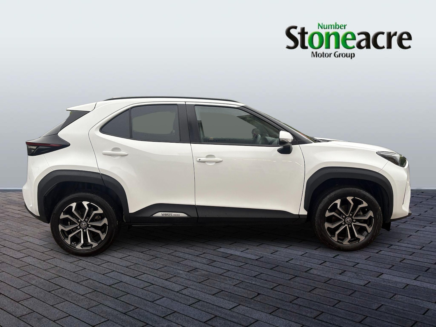 Used Toyota Yaris Cross for sale - 77230091: Photo 2