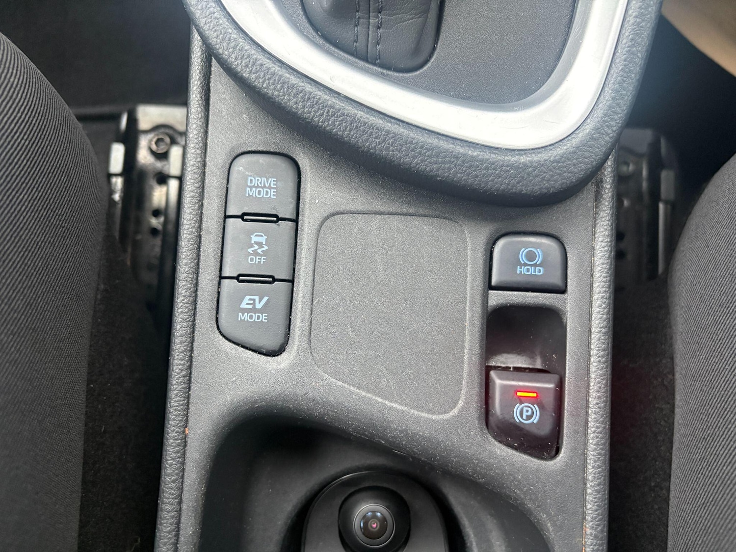 Used Toyota Yaris Cross for sale - 77230091: Photo 33