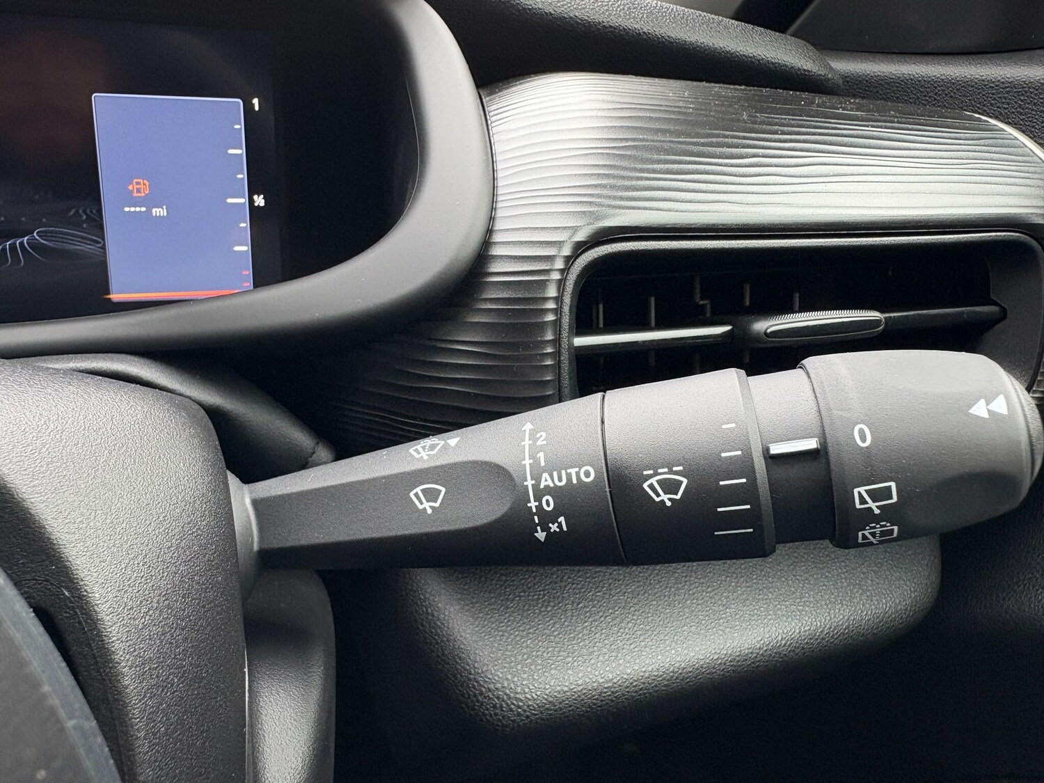 Used Jeep Avenger 2025 for sale - 76246692: Photo 21