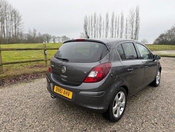 Used Vauxhall Corsa 2011 for sale - 77495532: Photo