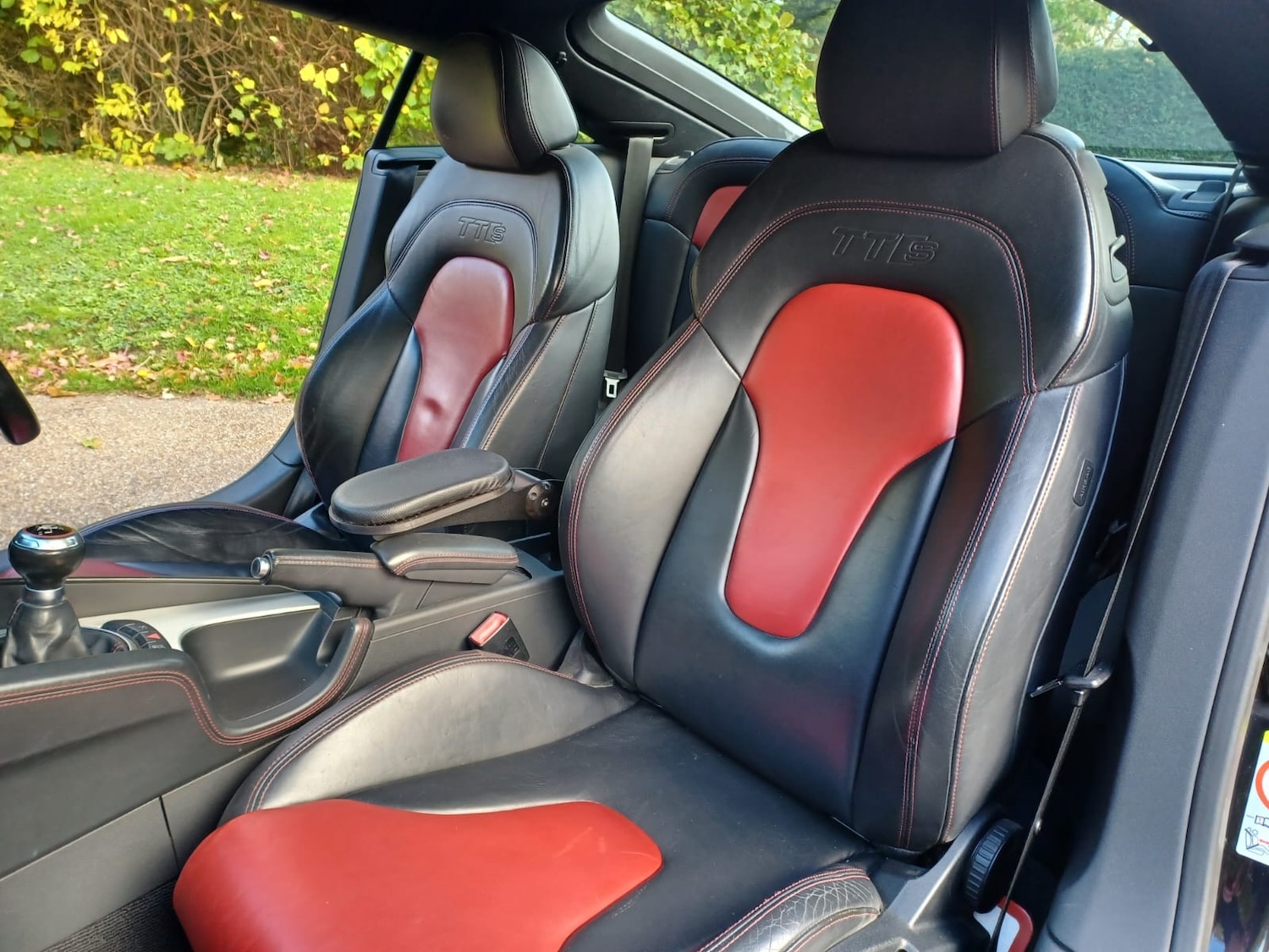 Used Audi TT 2011 for sale - 77115884: Photo 14